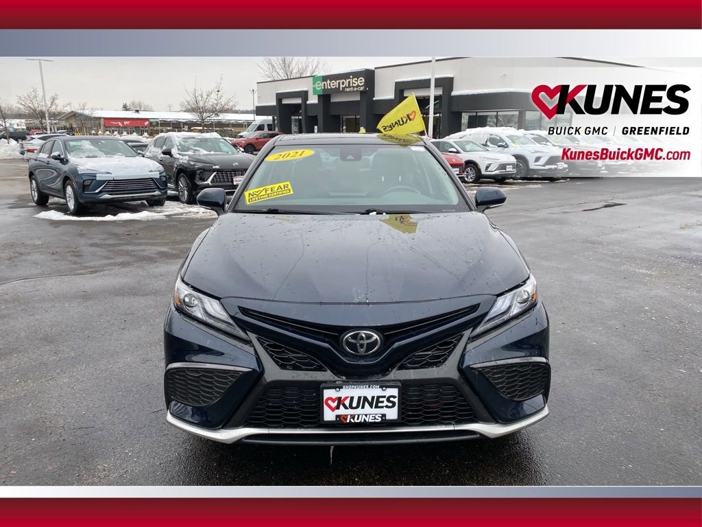 Used 2021 Toyota Camry XSE image 13