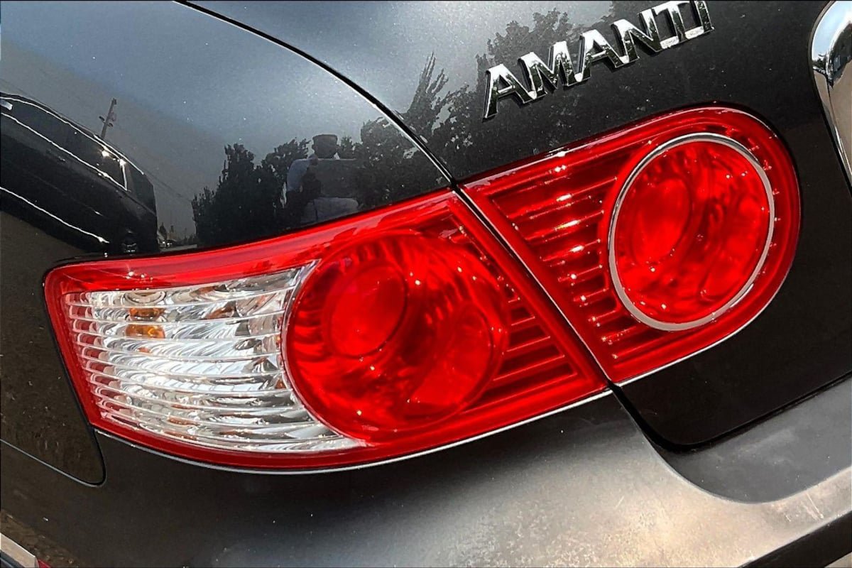 Used 2005 Kia Amanti FWD image 22
