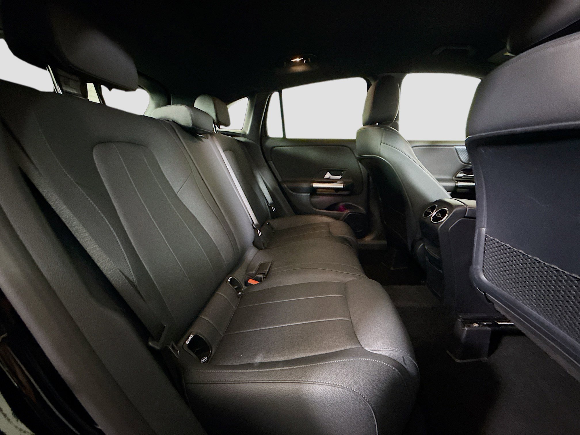 Used 2025 Mercedes-Benz GLA 250 image 27
