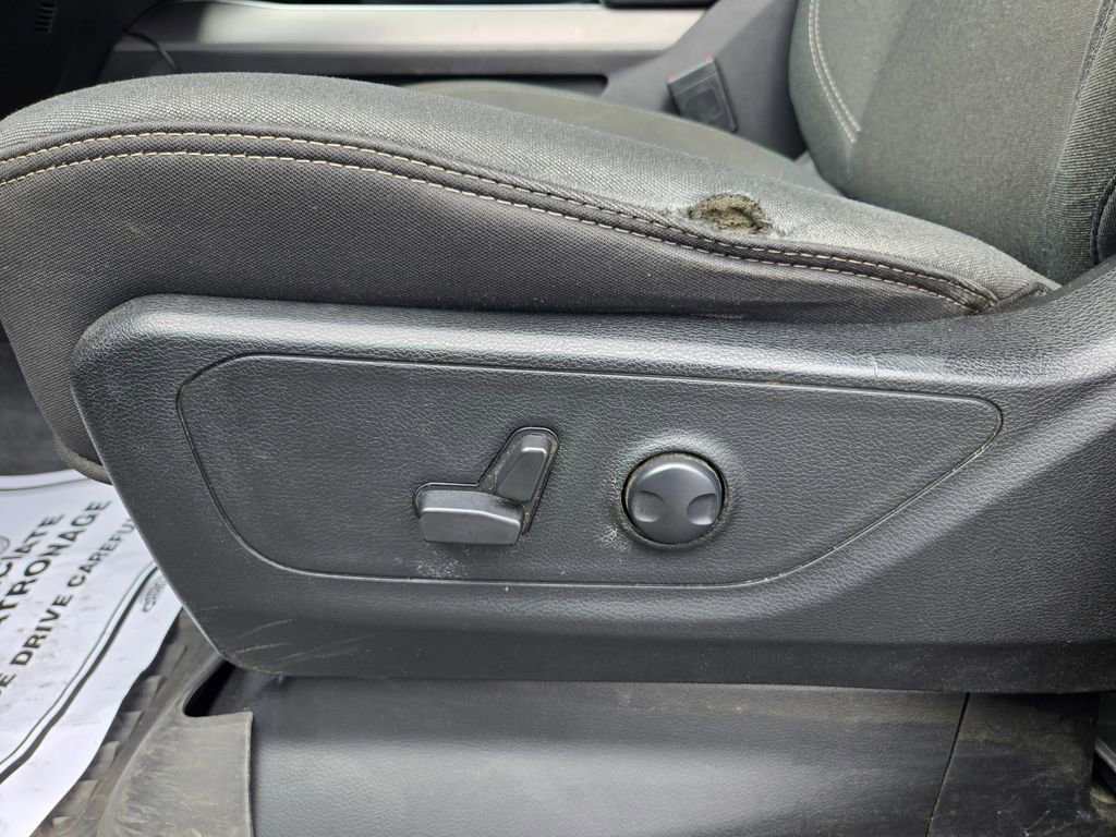 Used 2023 RAM 1500 Big Horn AWD/4WD image 13
