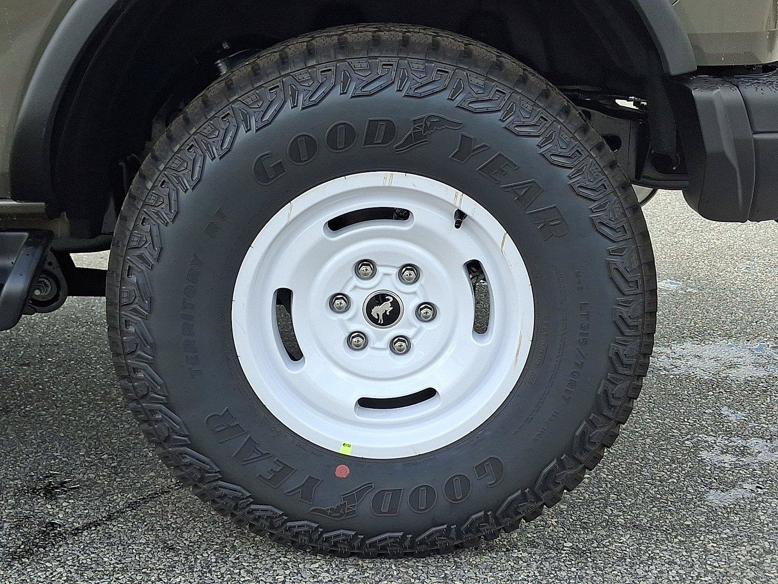 New 2026 Ford Bronco Heritage Edition AWD/4WD image 5