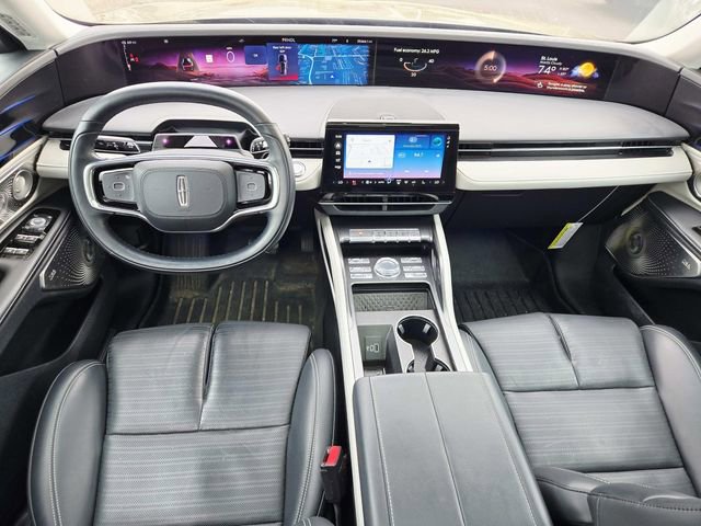 Used 2024 Lincoln Nautilus Reserve w/ Equipment Group 203A AWD/4WD image 7