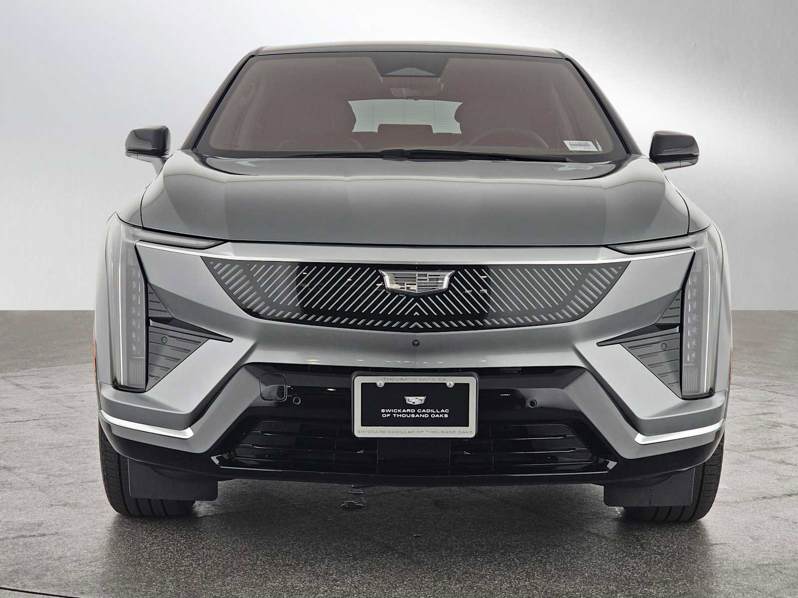 New 2026 Cadillac Optiq Luxury 1 image 8