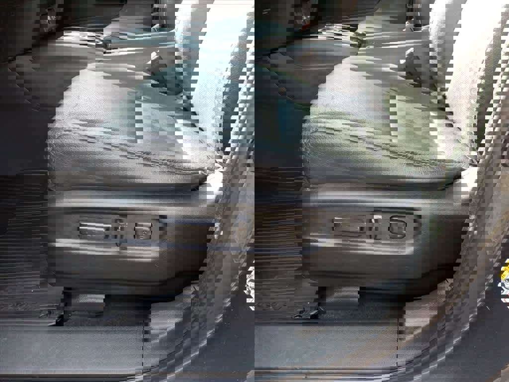 Used 2021 Honda Passport Elite image 19