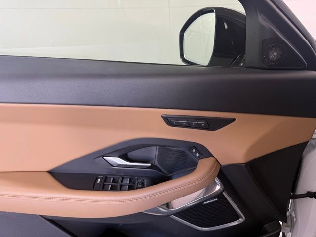 Used 2021 Jaguar E-PACE SE image 22