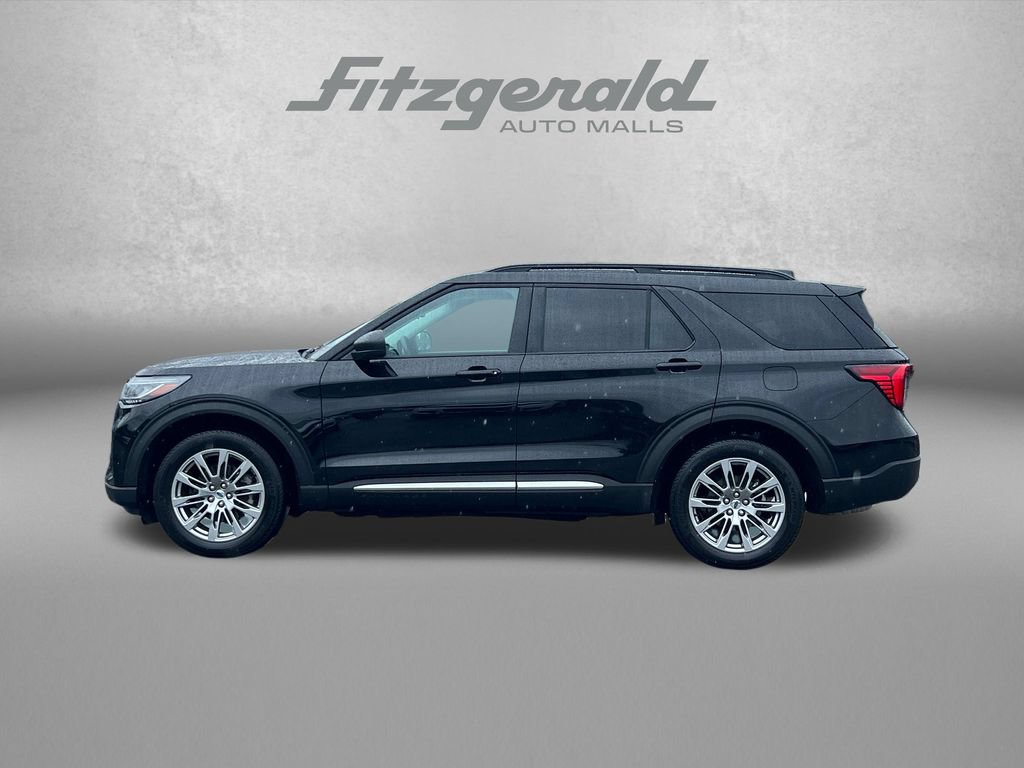 Used 2025 Ford Explorer Active w/ Active Comfort Package AWD/4WD image 5