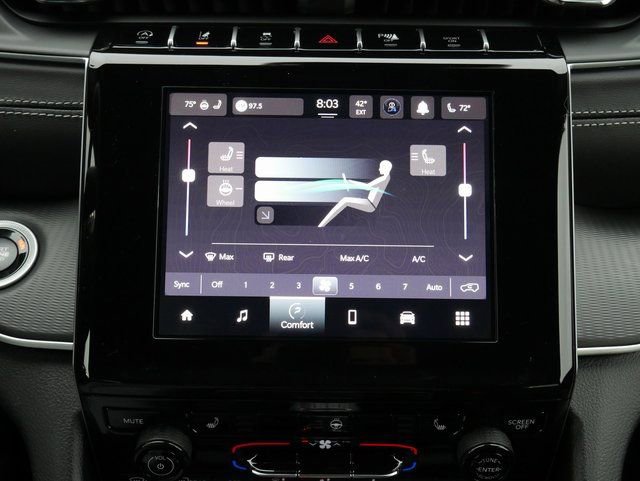 New 2025 Jeep Grand Cherokee Laredo X w/ Luxury Tech Group I image 22