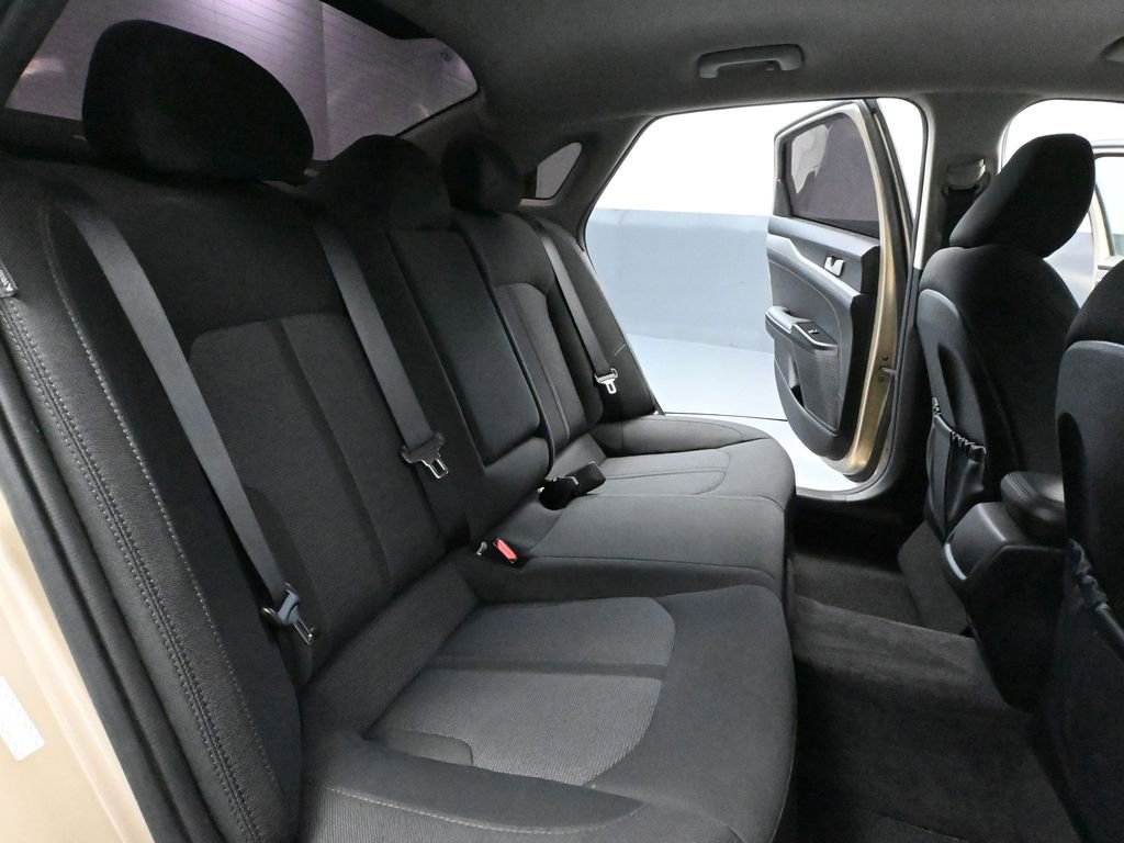 Used 2021 Kia K5 LXS image 40