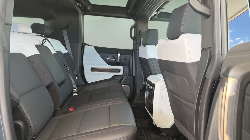 Used 2025 GMC Hummer EV 3X AWD/4WD image 14