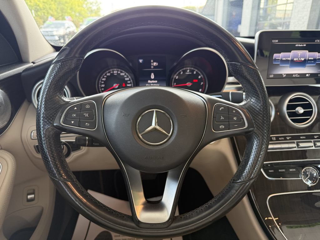 Used 2015 Mercedes-Benz C 300 4MATIC Sedan image 14