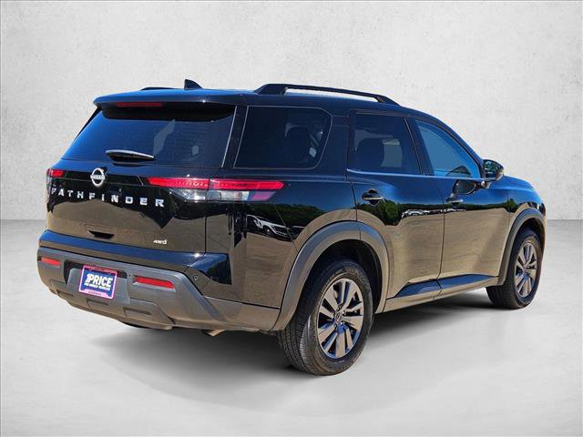 Used 2025 Nissan Pathfinder SV AWD/4WD image 5