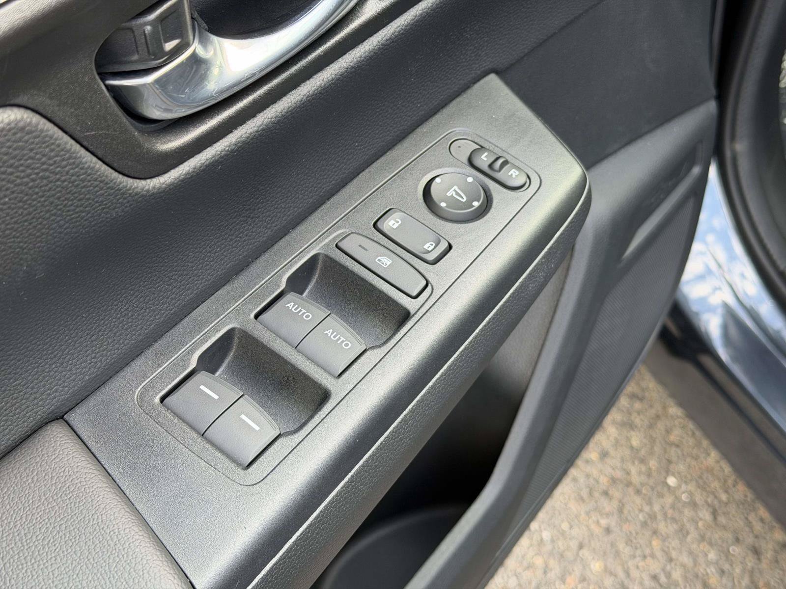 Certified 2026 Honda CR-V Sport image 27