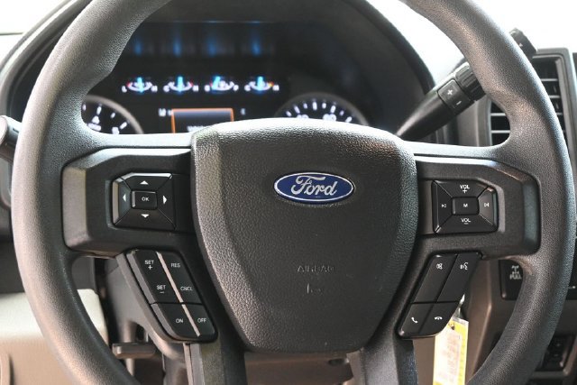 Used 2022 Ford F250 XL w/ STX Appearance Package AWD/4WD image 4
