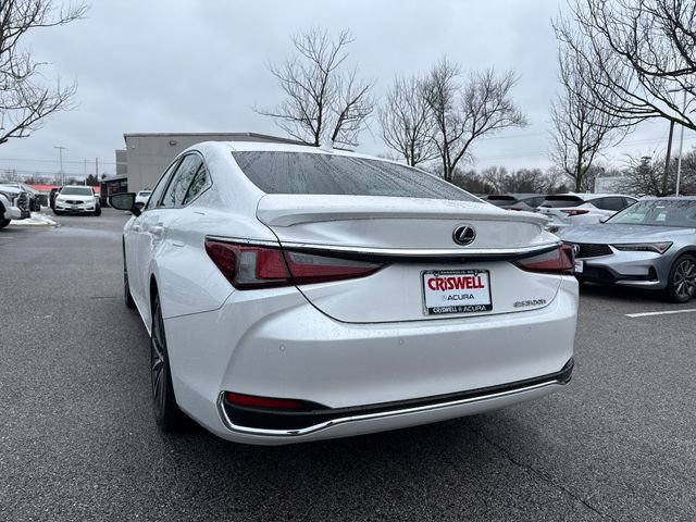 Used 2024 Lexus ES 300h w/ Premium Package image 3