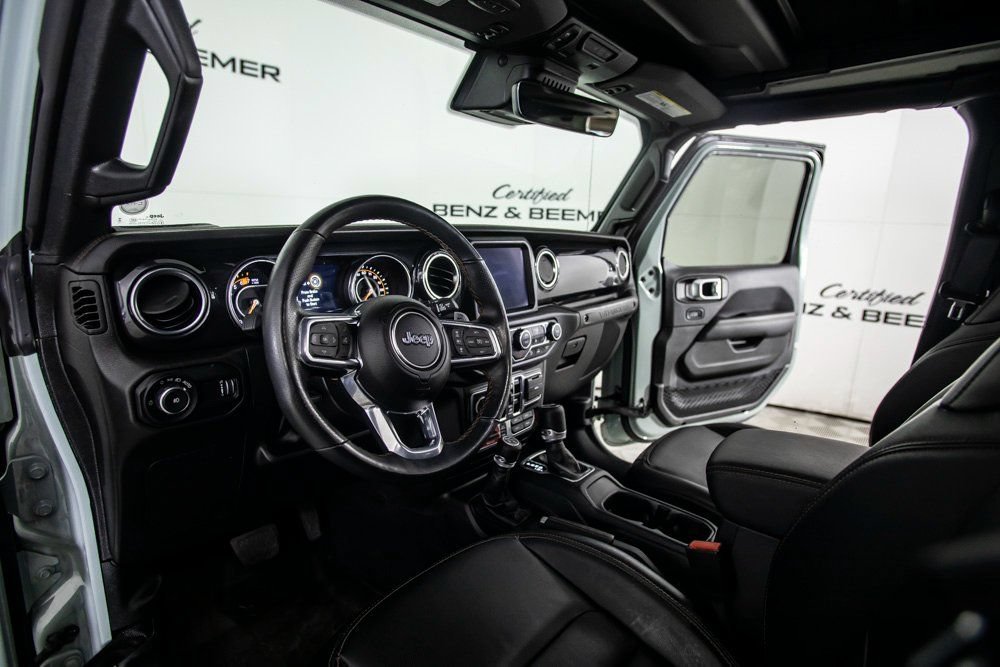 Used 2023 Jeep Wrangler Unlimited Rubicon 392 AWD/4WD image 22