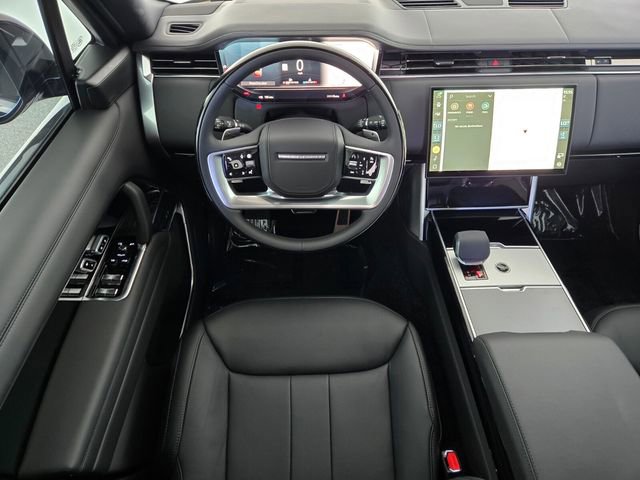 New 2026 Land Rover Range Rover Long Wheelbase SE AWD/4WD image 12