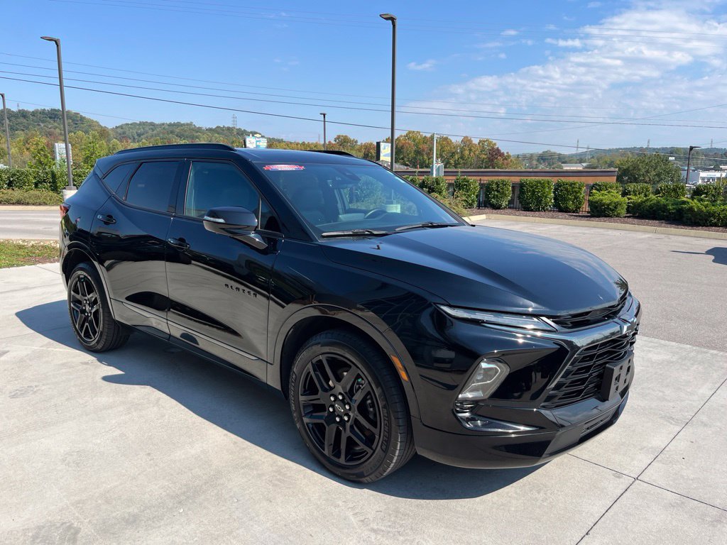 Used 2024 Chevrolet Blazer RS AWD/4WD image 32