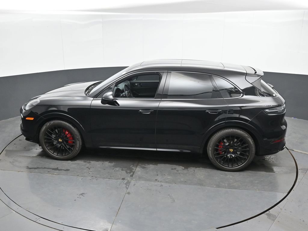 Used 2023 Porsche Cayenne GTS AWD/4WD image 42