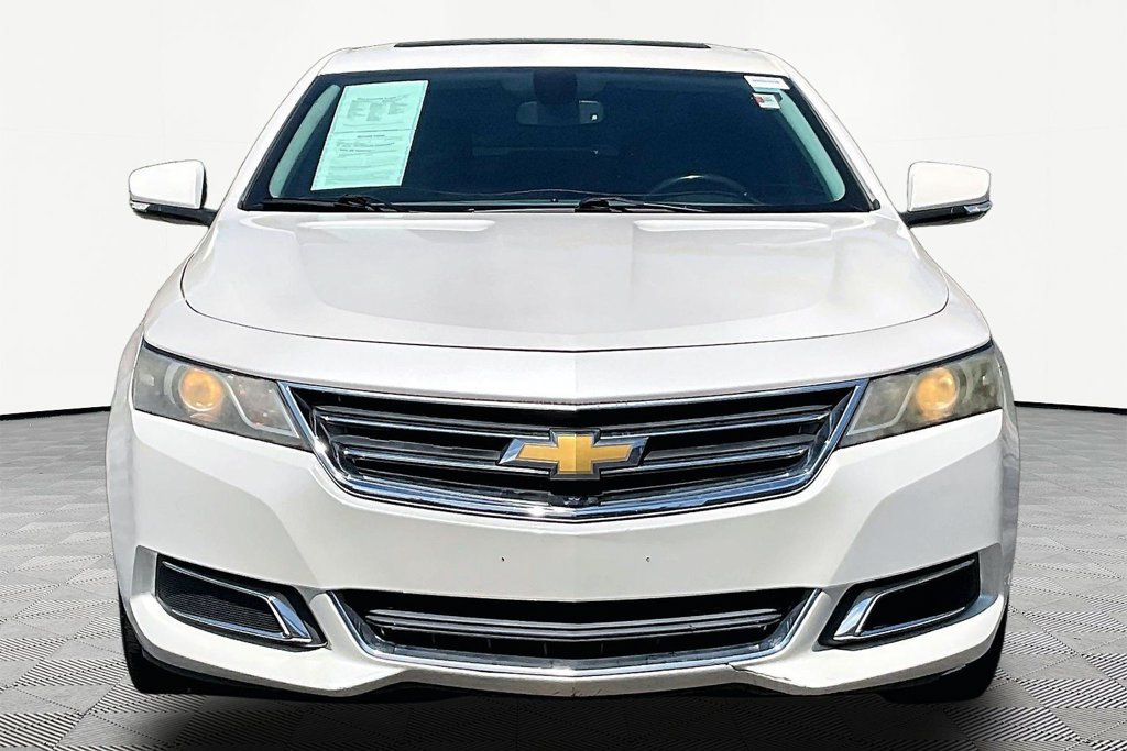 Used 2014 Chevrolet Impala LT w/ Convenience Package FWD image 2