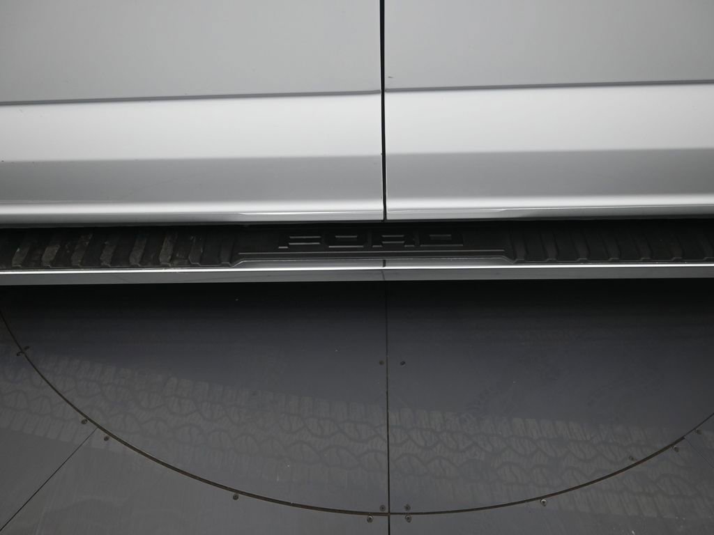 Used 2025 Ford F150 XLT w/ Equipment Group 301A Standard image 10