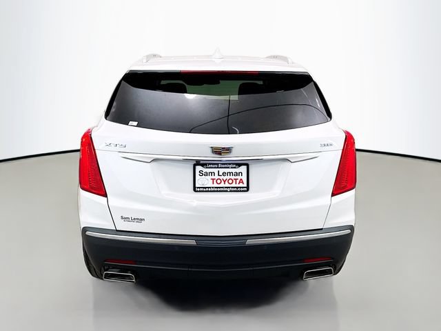 Used 2018 Cadillac XT5 Luxury w/ Driver Awareness Package FWD image 6