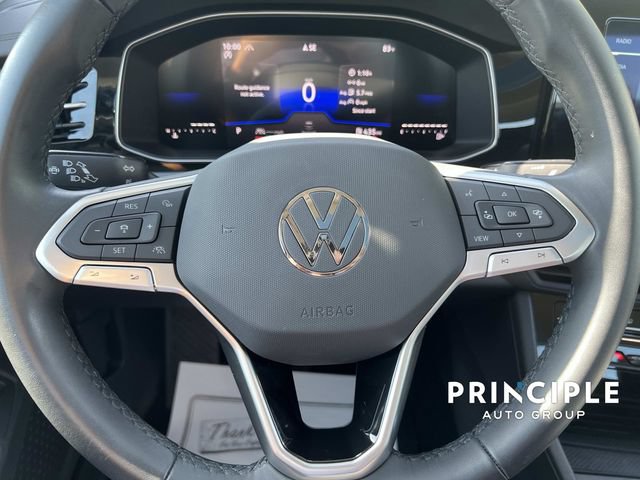 Used 2026 Volkswagen Jetta SE FWD image 18