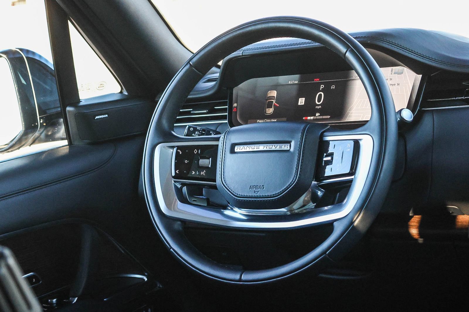 Certified 2023 Land Rover Range Rover SE image 26