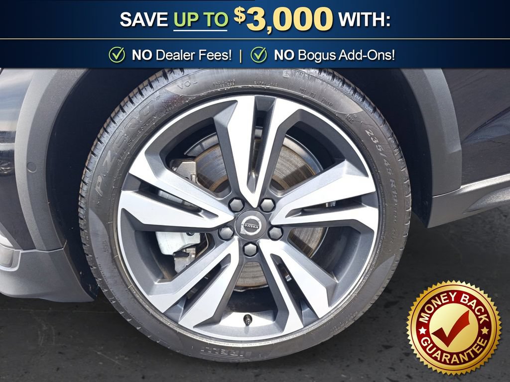 Used 2024 Volvo V60 B5 Cross Country Plus w/ Protection Package Premier AWD/4WD image 13
