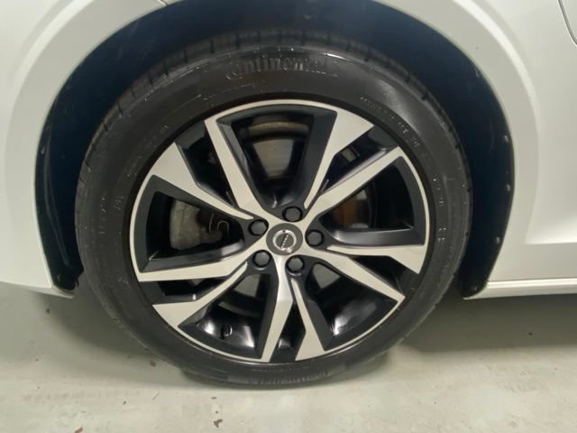 Used 2022 Volvo S60 T8 R-Design AWD/4WD image 5