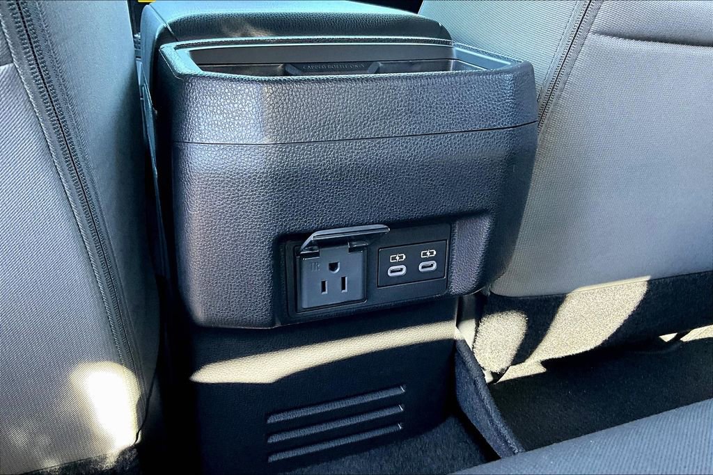 Used 2024 Toyota Tacoma TRD Off-Road image 25