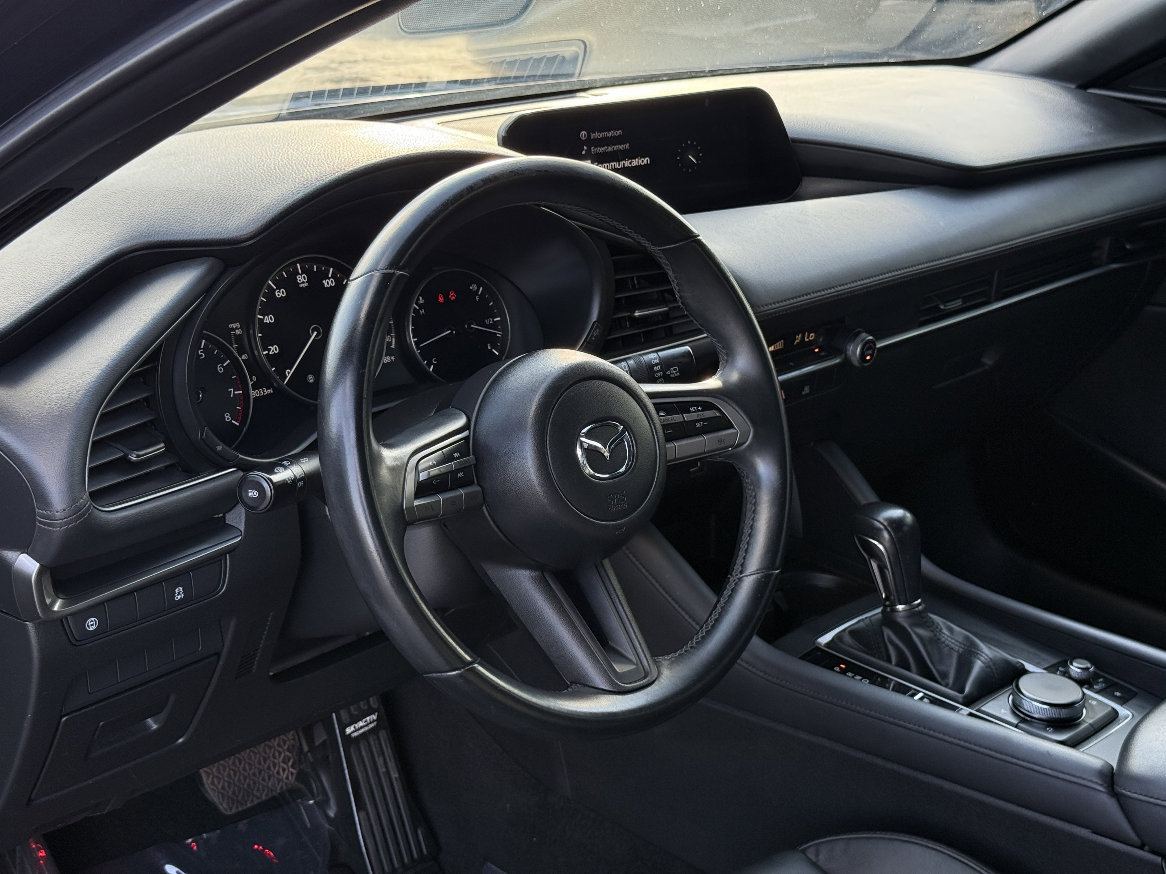 Used 2020 MAZDA MAZDA3 Hatchback image 13