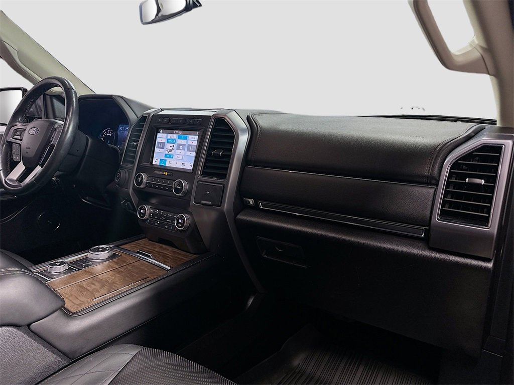 Used 2019 Ford Expedition Platinum image 32