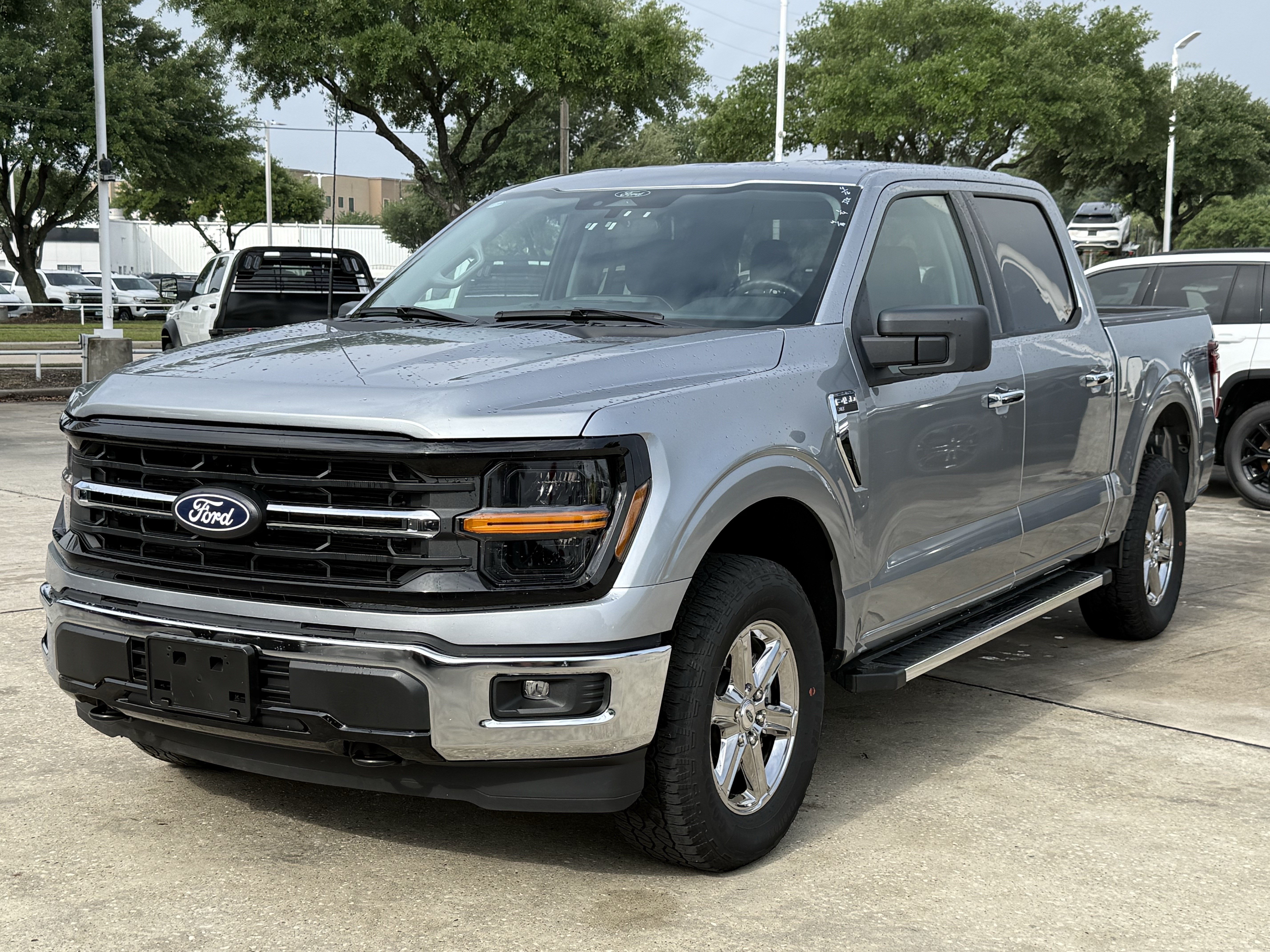 Used 2025 Ford F150 XLT w/ Equipment Group 301A Standard AWD/4WD image 10