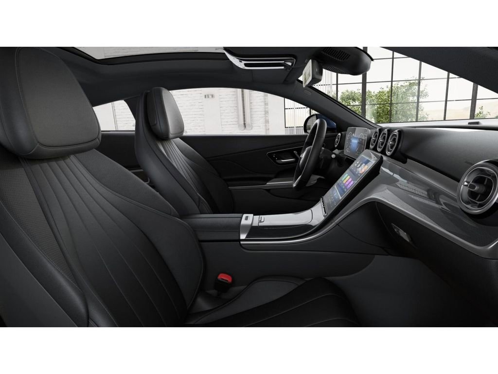 Certified 2024 Mercedes-Benz CLE 300 4MATIC Coupe image 4
