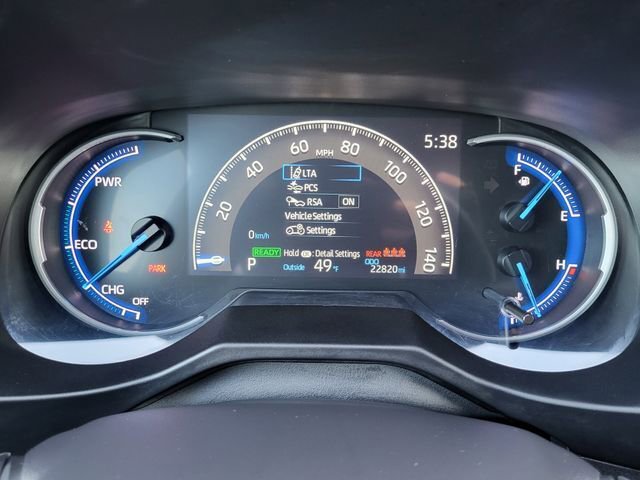 Used 2025 Toyota RAV4 LE image 20