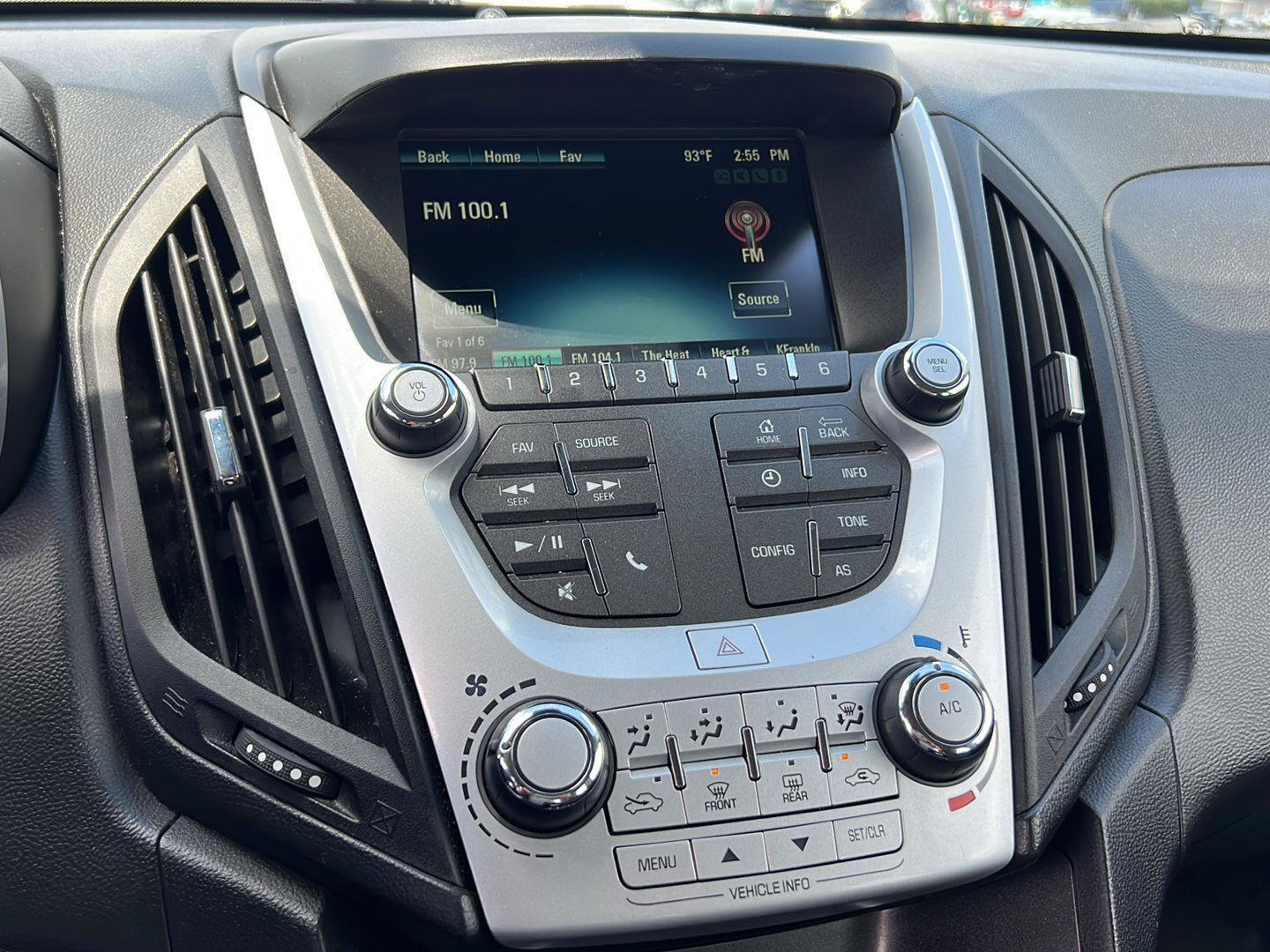 Used 2016 Chevrolet Equinox LS FWD image 18