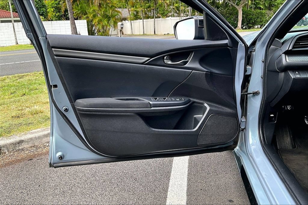 Used 2018 Honda Civic Sport image 18