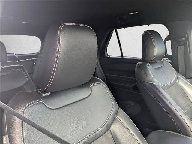 Used 2022 Ford Explorer ST RWD image 19