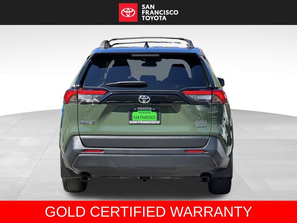 Certified 2025 Toyota RAV4 LE AWD/4WD image 4