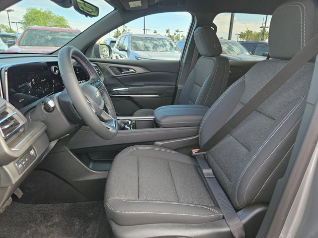 New 2026 Chevrolet Traverse LT image 4