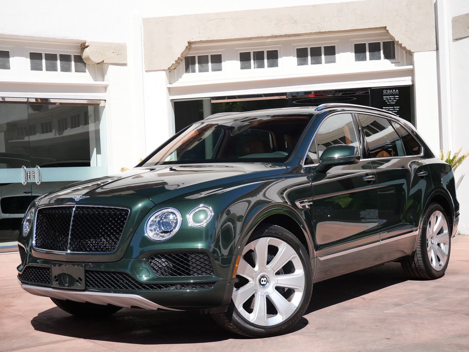 Used 2020 Bentley Bentayga image 11