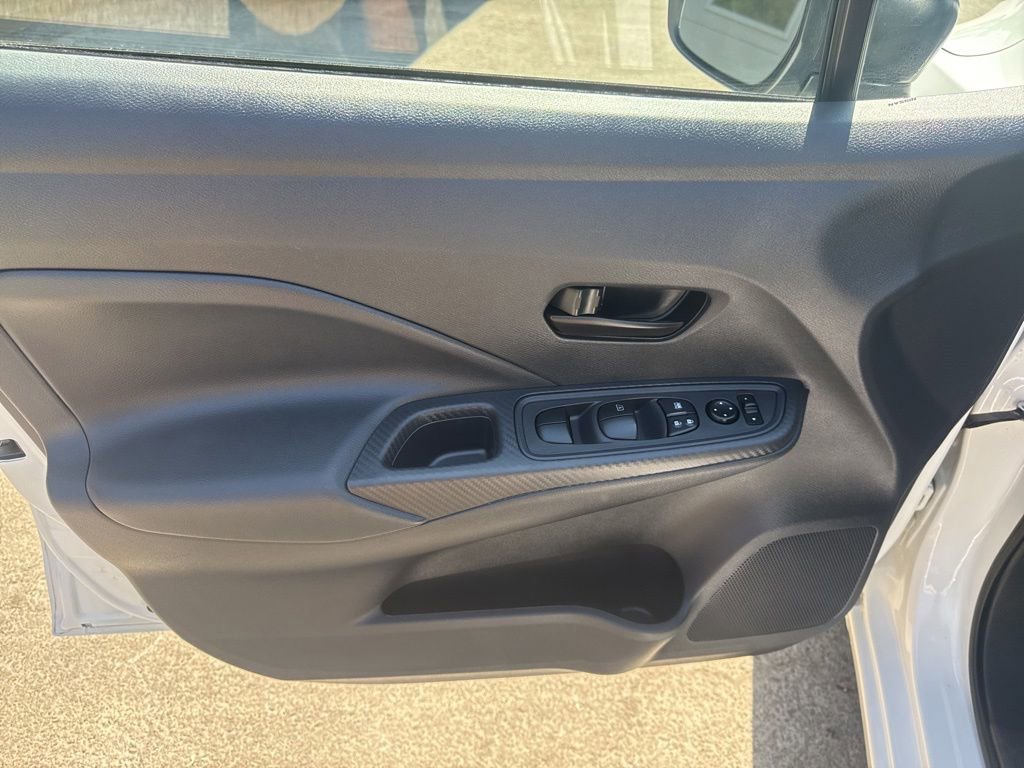 Used 2024 Nissan Versa S FWD image 18