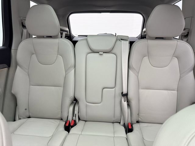 Certified 2024 Volvo XC90 T8 Plus w/ Protection Package Premier image 25