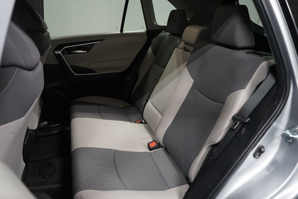 Certified 2024 Toyota RAV4 XLE image 29