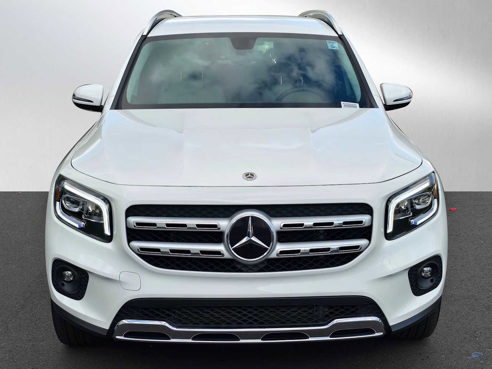 Used 2022 Mercedes-Benz GLB 250 GLB 250 image 8