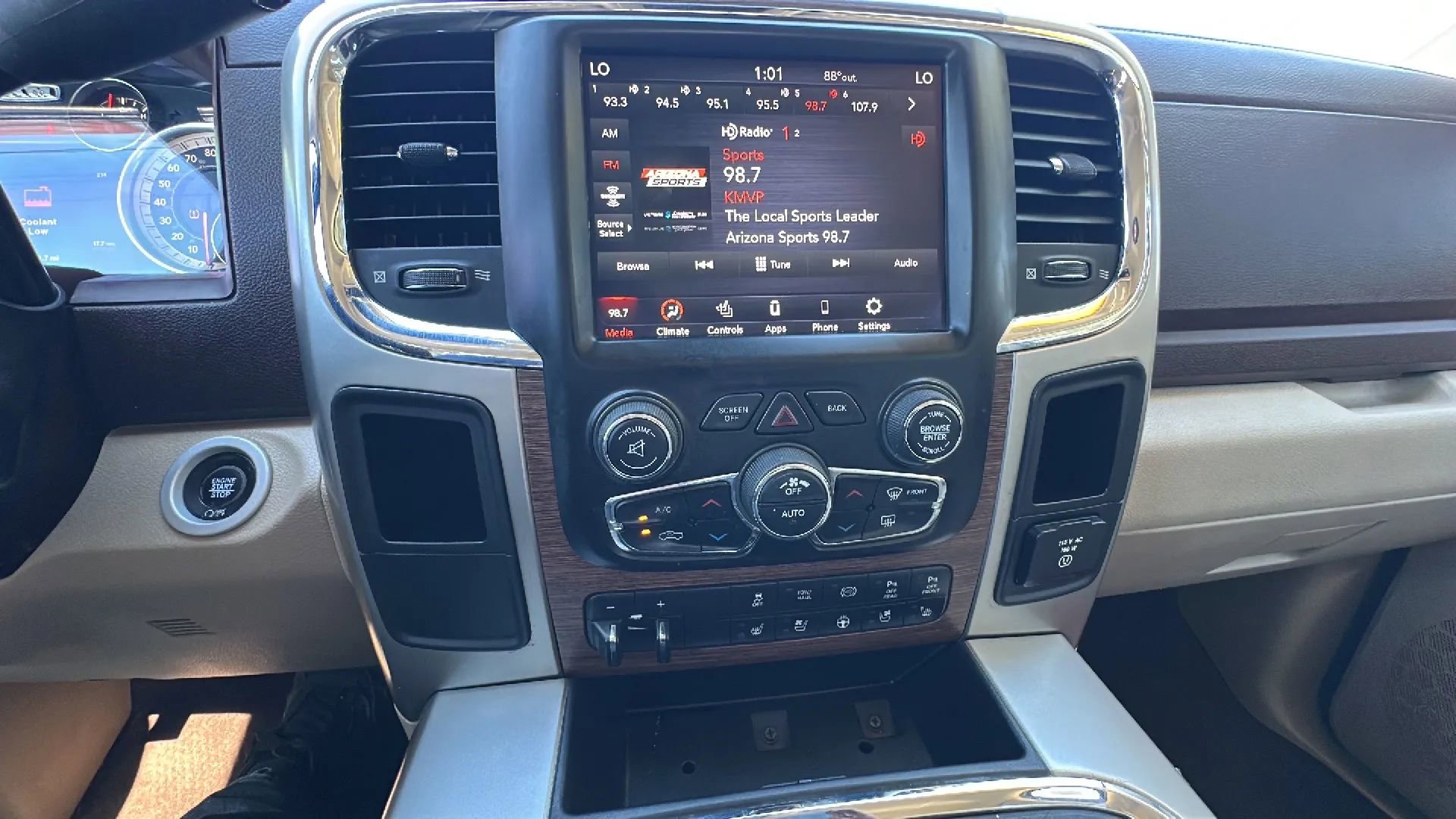 Used 2018 RAM 2500 Laramie image 14