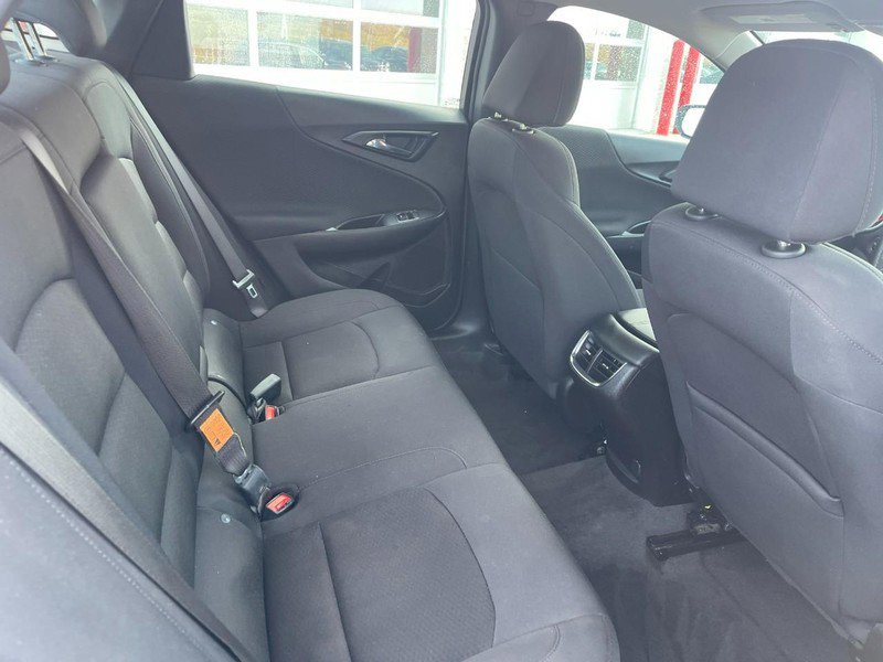 Used 2023 Chevrolet Malibu LT image 12
