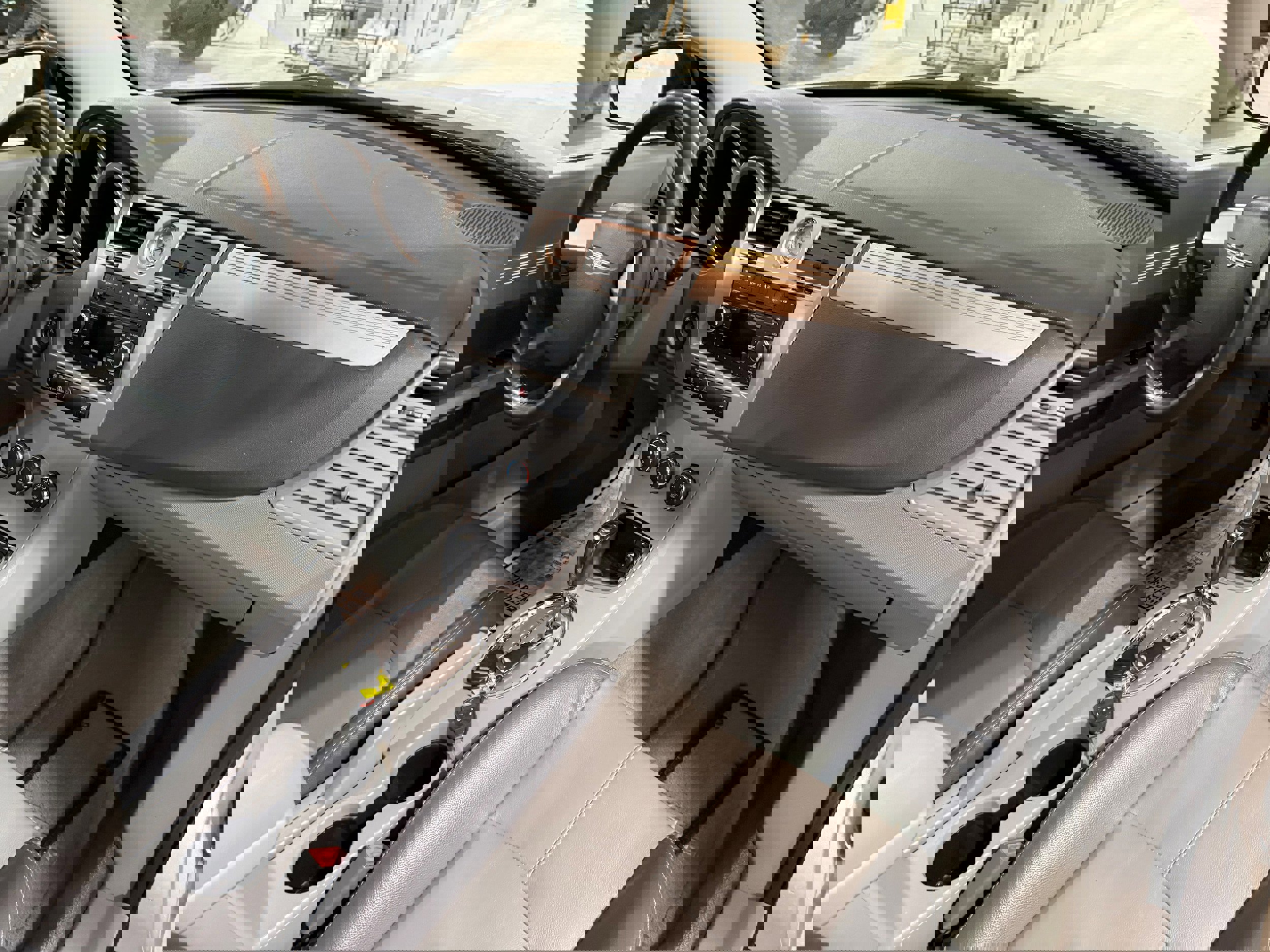 Used 2008 Chrysler Sebring Touring w/ Special Touring Group image 7