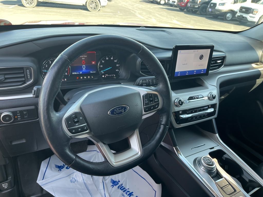 Used 2021 Ford Explorer XLT w/ Equipment Group 202A image 10