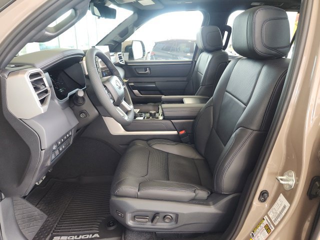 New 2026 Toyota Sequoia Platinum w/ TRD Off-Road Package AWD/4WD image 19